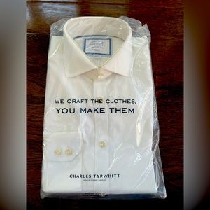 NWT Charles Tyrwhitt dress shirt. Size 15/33 inches